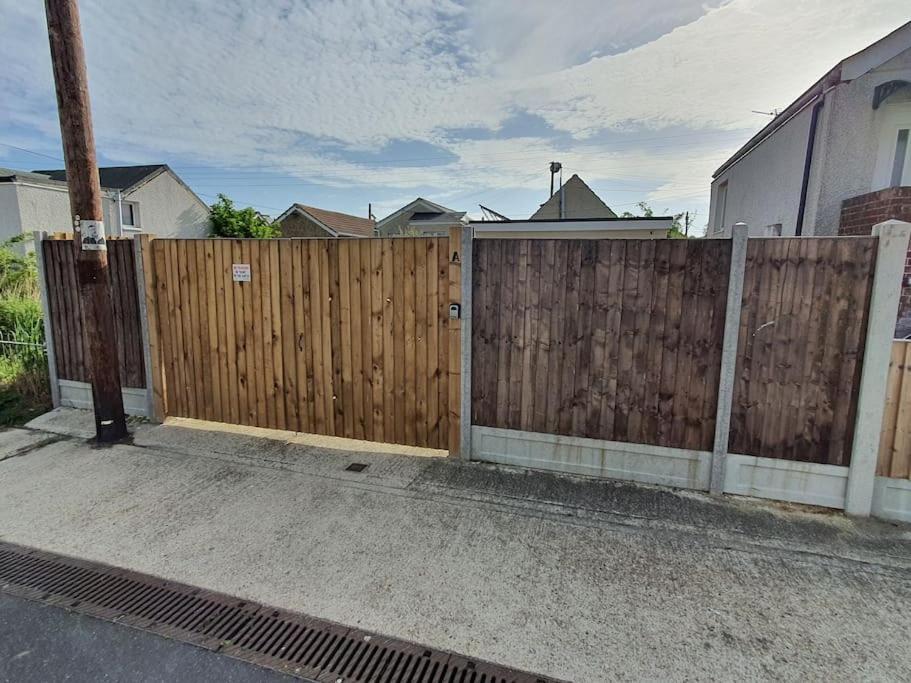 The Tiny Sea Gem Apartment Jaywick Sands ภายนอก รูปภาพ